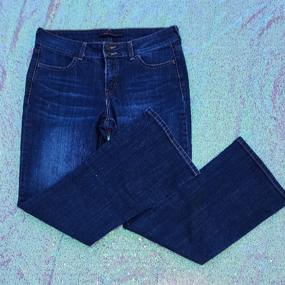 LEVI'S Original JEAN 526 SLENDER Boot Cut Women's Blue Jeans Size 10, NICE!
